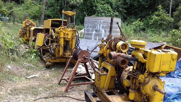 <div class="paragraphs"><p>Heavy machinery, which will be carried on head into the forest, for drilling work of Sharavathi Pumped Storage project.</p></div>