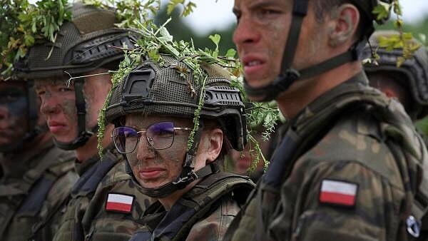 <div class="paragraphs"><p>Ukrainian military officials. (Representative Image)</p></div>