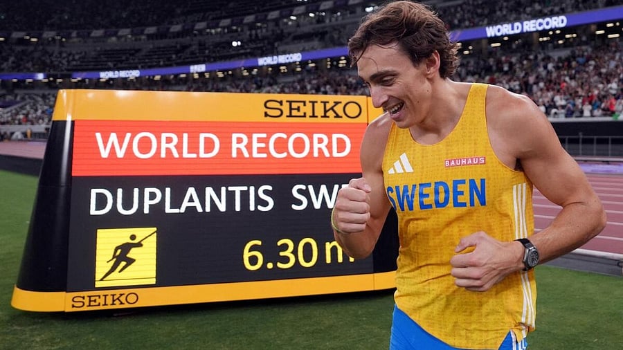 <div class="paragraphs"><p>Mondo Duplantis celebrates after breaking world record.</p></div>