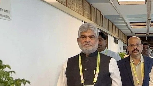 <div class="paragraphs"><p>Telangana Assembly Speaker Gaddam Prasad Kumar</p></div>