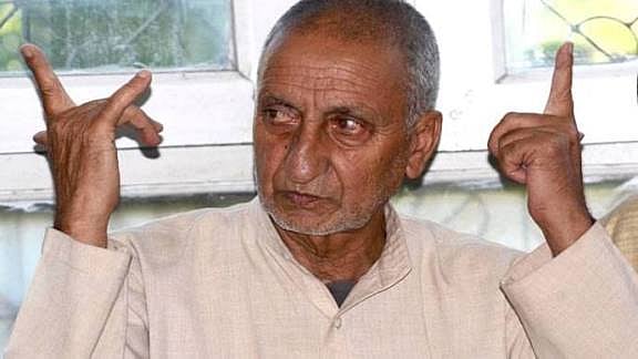 <div class="paragraphs"><p>Former Hurriyat Conference chairman Abdul Gani Bhat.</p></div>