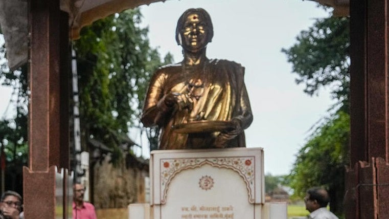 <div class="paragraphs"><p>the statue of Meenatai Thackeray, mother of party chief Uddhav Thackeray, after it was allegedly defaced with red paint by an unidentified person, at Shivaji Park, in Mumbai, Maharashtra.</p></div>
