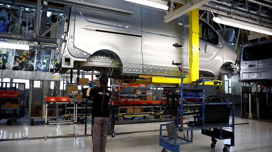 <div class="paragraphs"><p>An employee works on the automobile assembly line at a car-manufacturing factory. Image for representation.<br></p></div>