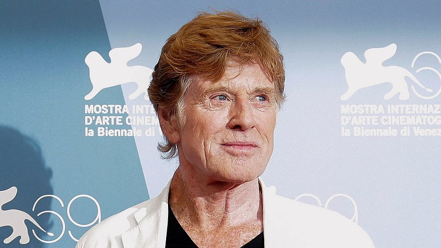 <div class="paragraphs"><p>Director Robert Redford.</p></div>