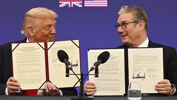 <div class="paragraphs"><p>President Donald Trump and Britain's Prime Minister Keir Starmer.</p></div>