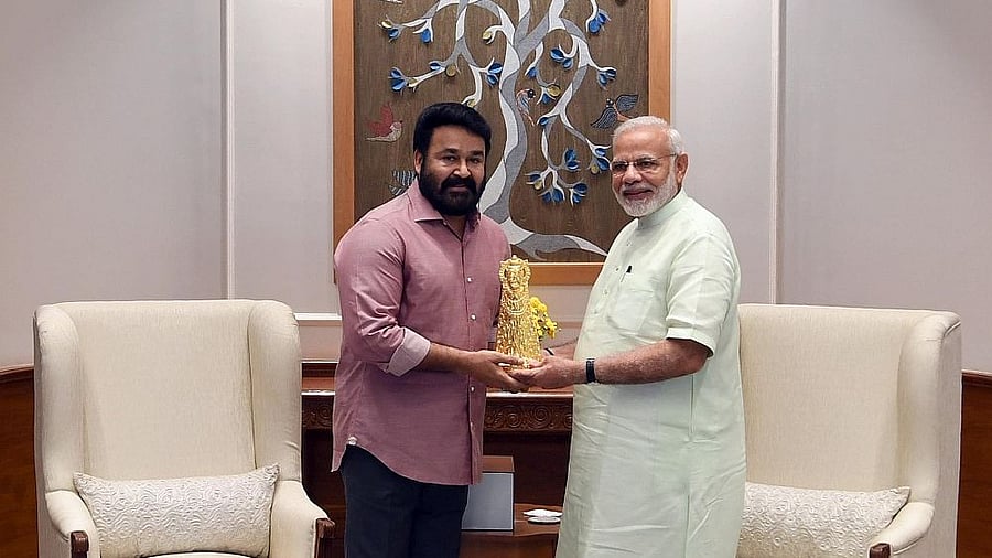 <div class="paragraphs"><p>PM Modi and Mohanlal.</p></div>