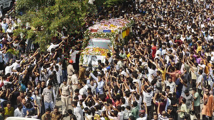 <div class="paragraphs"><p>Zubeen Garg's funeral procession.</p></div>