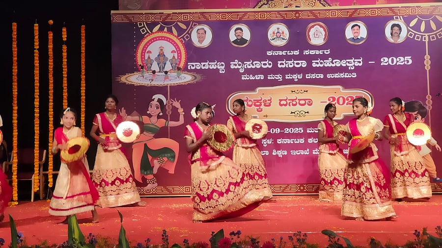 <div class="paragraphs"><p>Children of Mahouts of Dasara Elephants perform at Children's Dasara which concluded on Wednesday. </p></div>