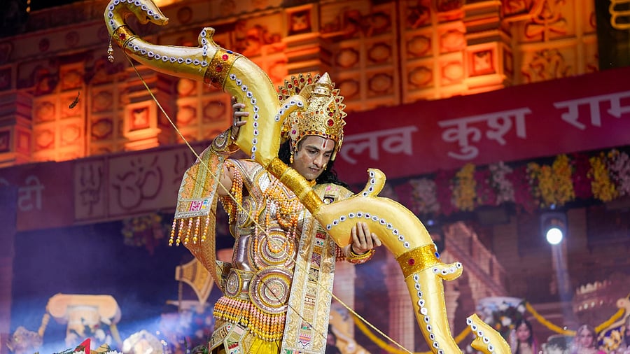 <div class="paragraphs"><p>A representative image showing 'Ramlila'.</p></div>