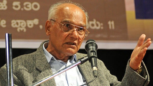 <div class="paragraphs"><p>Acclaimed Kannada author S L Byrappa</p></div>
