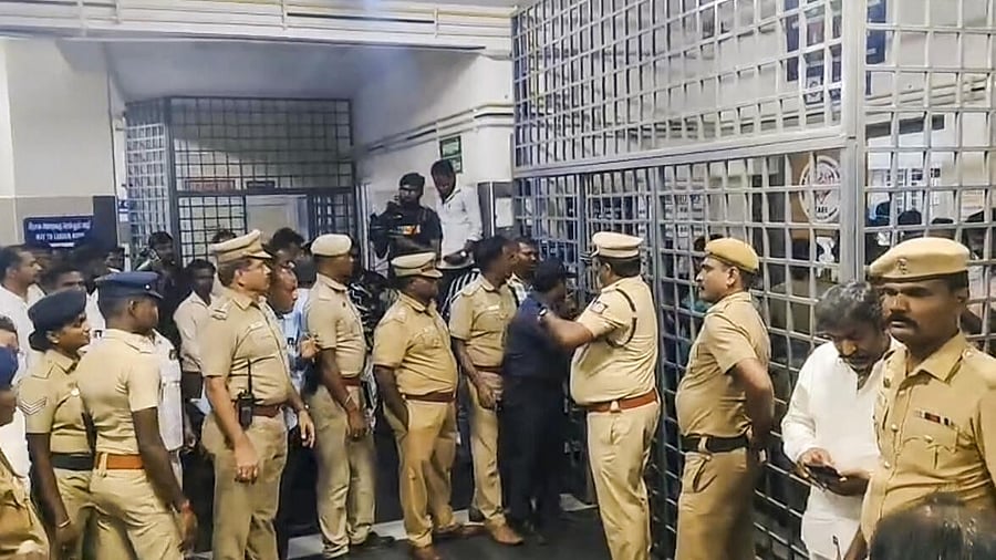 <div class="paragraphs"><p>Police personnel outside a hospital where the victims were brought after a stampede-like situation occurred during a rally presided over by TVK chief and actor Vijay, in Karur district, Tamil Nadu, Saturday, Sept. 27, 2025.&nbsp;</p></div>