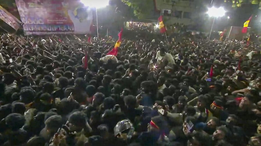 <div class="paragraphs"><p>Overcrowded rally of Tamilaga Vettri Kazhagam chief and actor Vijay, in Karur district, Tamil Nadu, Saturday, Sept. 27, 2025.</p></div>