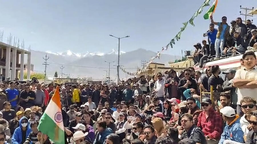 <div class="paragraphs"><p>Students protest in Leh, Ladakh over statehood demand</p><p></p></div>