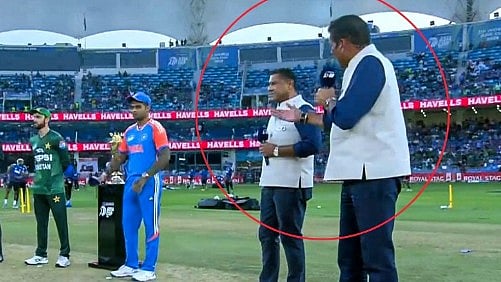 <div class="paragraphs"><p>In a first, captains speak to different presenters at toss after Pakistan Cricket Board insists on neutral person.</p></div>