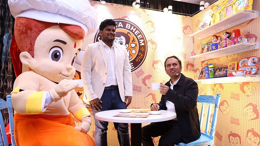 <div class="paragraphs"><p>From left: EBG Groups COO Hari Kiran and Green Gold Animation founder and CEO Rajiv Chilaka.</p></div>