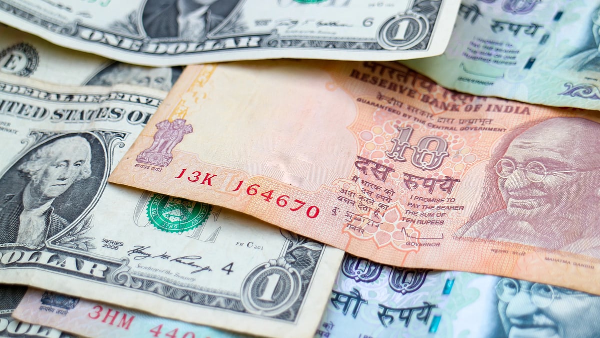 Indian Rupee Gains 5 Paise, Closes at 90.67 Against US Dollar