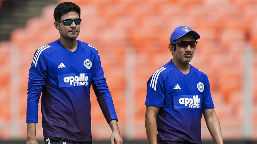 <div class="paragraphs"><p>Shubman Gill, left, and head coach Gautam Gambhir </p></div>