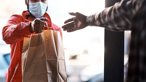 <div class="paragraphs"><p>A drunk man heckled a delivery agent and snatched a food order from him in Outer North Delhi's Narela, police said on Wednesday.</p></div>