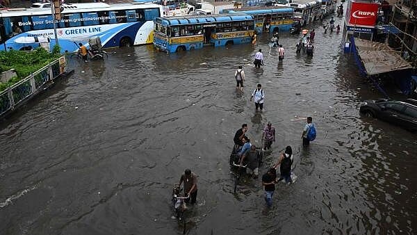 <div class="paragraphs"><p>In its forecast for Kolkata till Friday morning, the IMD said that a few spells of light to moderate rain with or two intense spells of rain is very likely to occur. (Representative image)</p></div>