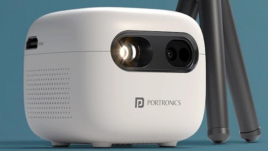 <div class="paragraphs"><p>The new Pico 14 TV projector.</p></div>