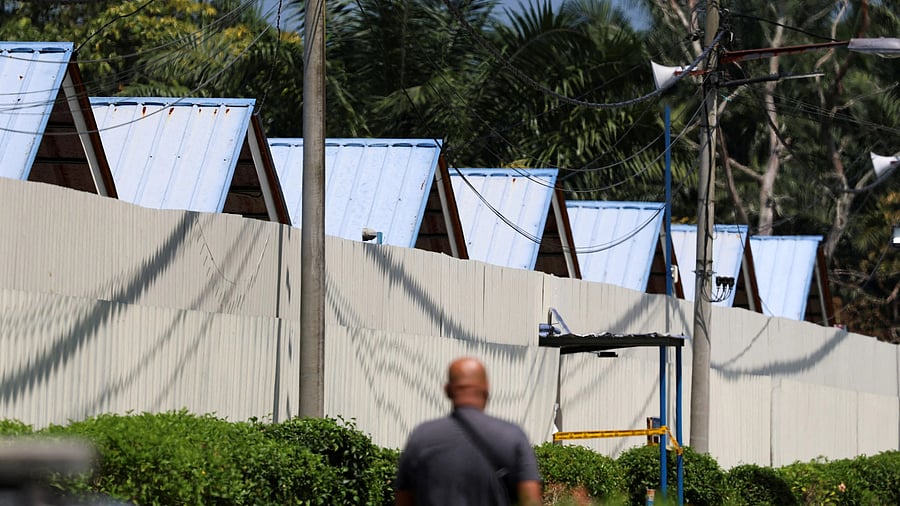 <div class="paragraphs"><p>A representative image of an immigration detention centre.</p></div>