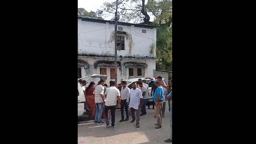 <div class="paragraphs"><p>TMC accused of attacking another BJP leader </p></div>
