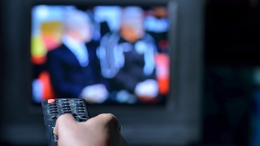 <div class="paragraphs"><p>Representative of a person watching the TV.</p></div>
