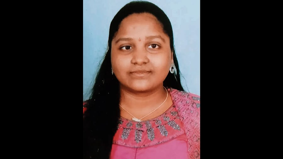 <div class="paragraphs"><p>Prema S.</p></div>