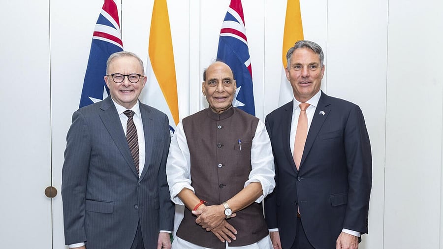 <div class="paragraphs"><p>Defence Minister Rajnath Singh with Australia Prime Minister Anthony Albanese (left) and Defence Minister Richard Marles (right) during a meeting, in Australia.</p></div>