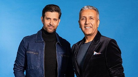 <div class="paragraphs"><p>Bollywood actor Hrithik Roshan and his cousin Eshaan Roshan.</p></div>