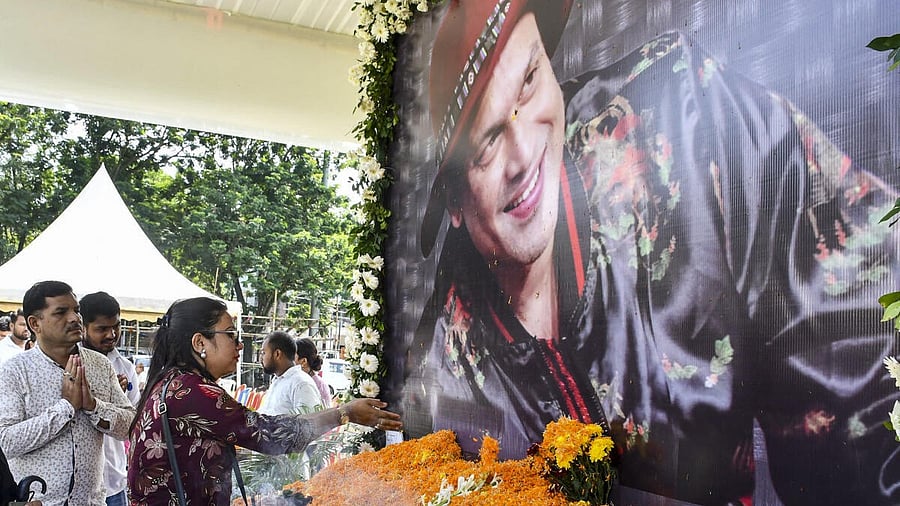 <div class="paragraphs"><p>People pay tribute to singer Zubeen Garg, who died in Singapore last month.&nbsp;</p></div>