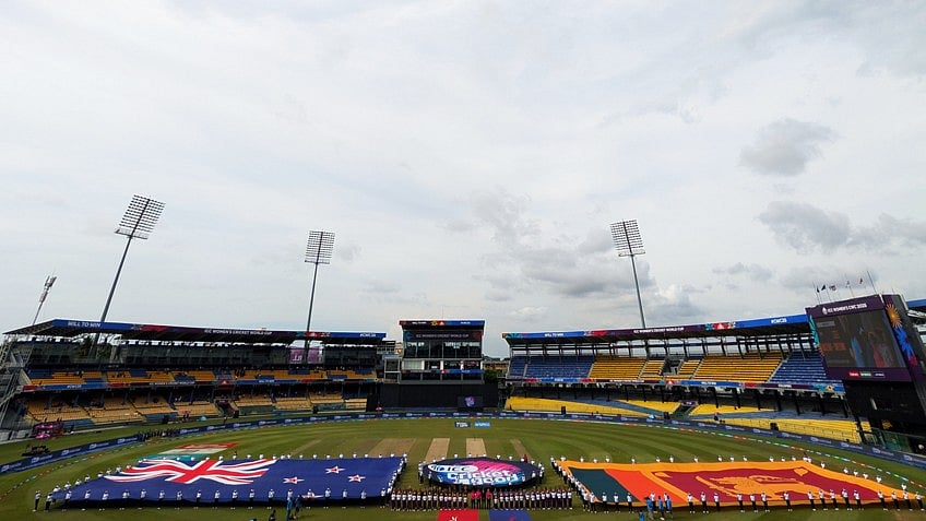 <div class="paragraphs"><p>Sri Lanka and New Zealand shared points as their Women's World Cup match was abandoned due to persistent rain.</p></div>