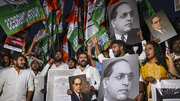 <div class="paragraphs"><p>Indian Youth Congress workers raise slogans during a protest over the alleged suicide of 26-year-old IT professional Anandu Aji from Kerala.&nbsp;</p></div>