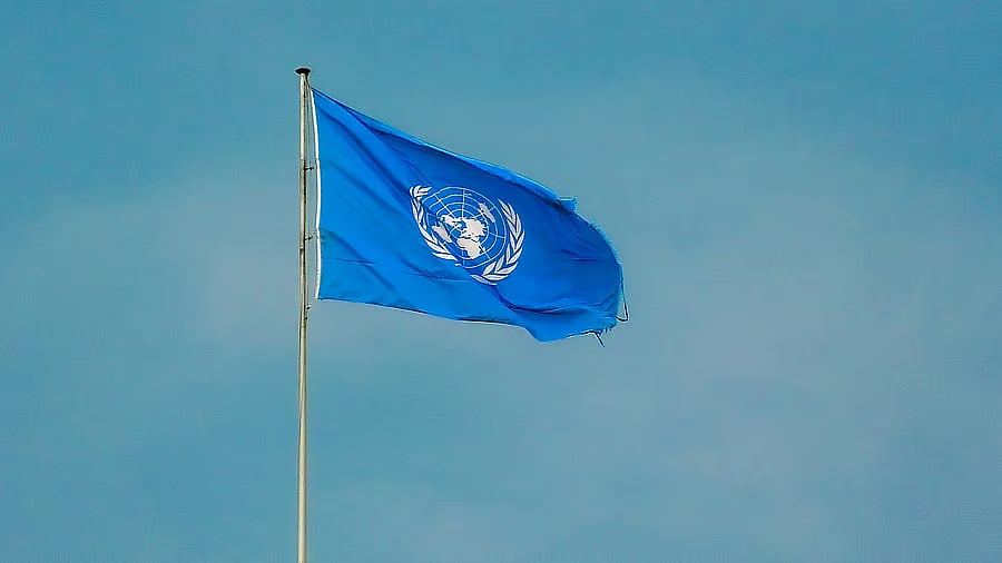 <div class="paragraphs"><p>The UN flag</p></div>