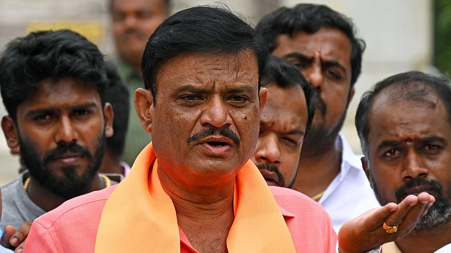 <div class="paragraphs"><p>BJP MLA Munirathna</p></div>