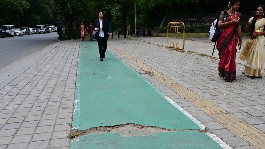 <div class="paragraphs"><p>The cycling track near Raj Bhavan is used by pedestrians.&nbsp;</p></div>
