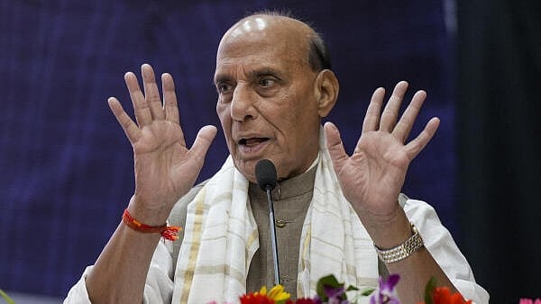 <div class="paragraphs"><p>Union Defence Minister Rajnath Singh addresses the gathering during the 'Atmanirbhar Bharat, Ghar-Ghar Swadeshi' campaign event, in Lucknow.</p></div>