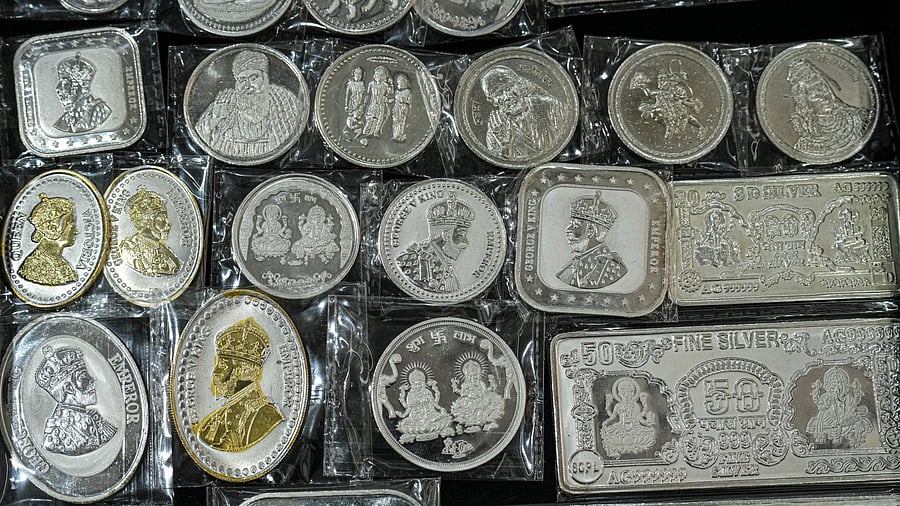<div class="paragraphs"><p>New Delhi: Silver coins and other items made of precious metal are displayed at a jewellery shop on the occasion of the ‘Dhanteras’ festival, in New Delhi, Saturday, Oct. 18, 2025. </p></div>
