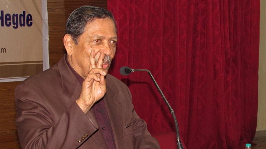 <div class="paragraphs"><p>Retired Supreme Court judge N Santosh Hegde. </p></div>