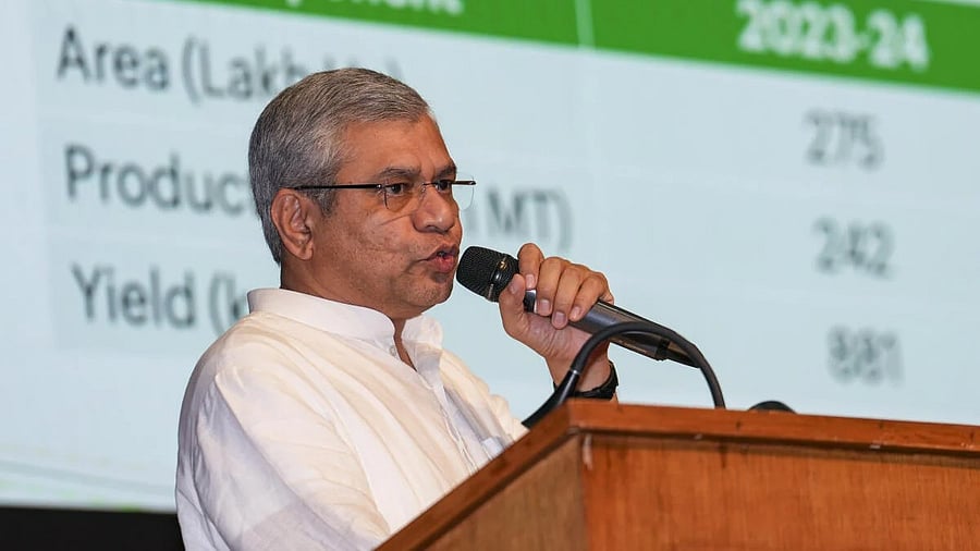 <div class="paragraphs"><p>Union Electronics and IT Minister Ashwini Vaishnaw </p></div>