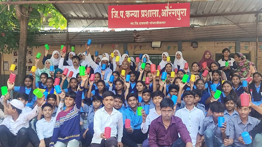<div class="paragraphs"><p>Maulana Mirza Abdul Qayyum Nadvi, the President of the Read and Lead Foundation, has launched a unique initiative called 'Save Money, Read Books’.&nbsp;</p></div>