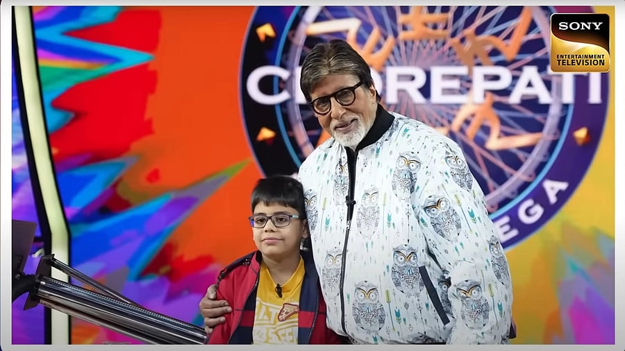<div class="paragraphs"><p>Ishit Bhatt with Amitabh Bachchan on the show. </p></div>