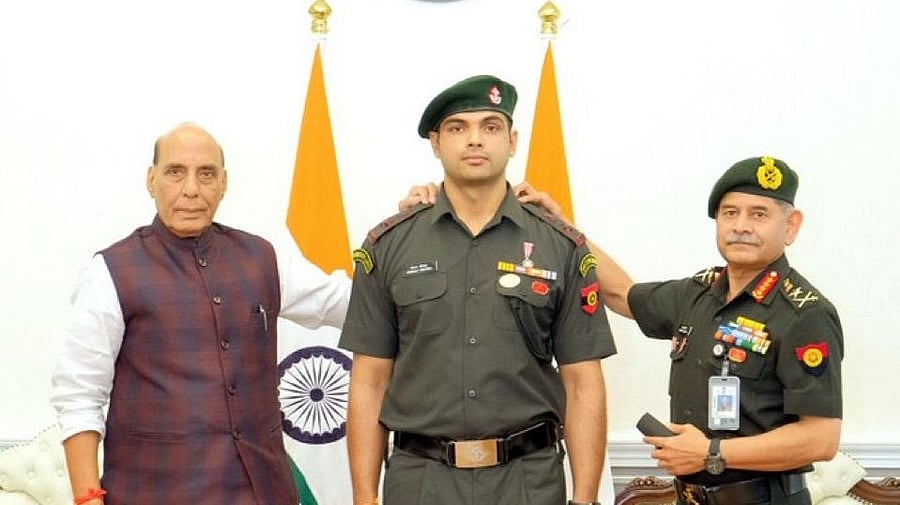 <div class="paragraphs"><p>Olympic Medalist NeerajChopra being conferred with the rank of Lieutenant Colonel.&nbsp;</p></div>