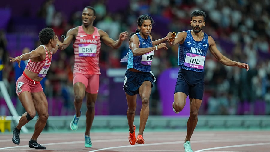 <div class="paragraphs"><p>India won three medals (one gold and two silver) at the last Asian Relays Championships in Bangkok. </p></div>