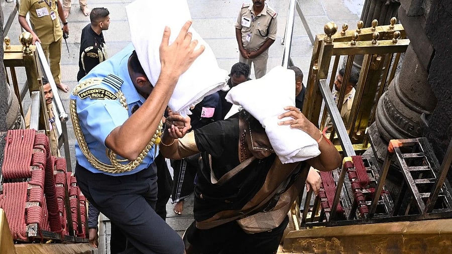 <div class="paragraphs"><p>President Droupadi Murmu during her visit to Sabarimala.</p></div>