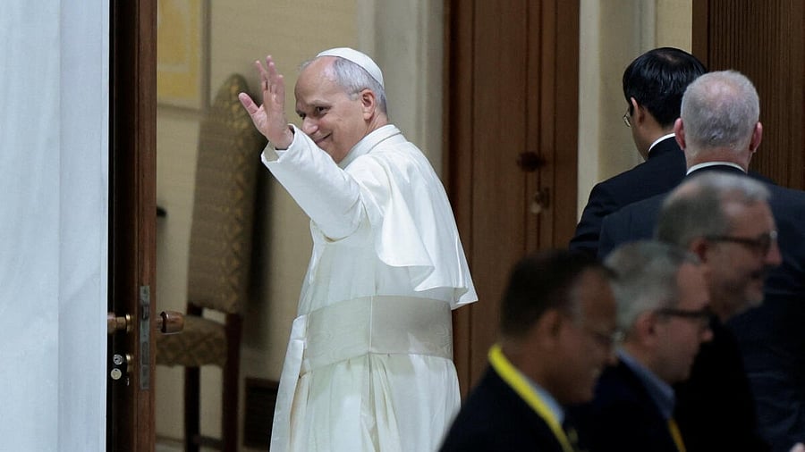 <div class="paragraphs"><p>Pope Leo XIV waves as he leaves after meeting participants at Jubilee of Synodal Teams and Participatory Bodies in Paul VI Hall, at the Vatican.</p></div>