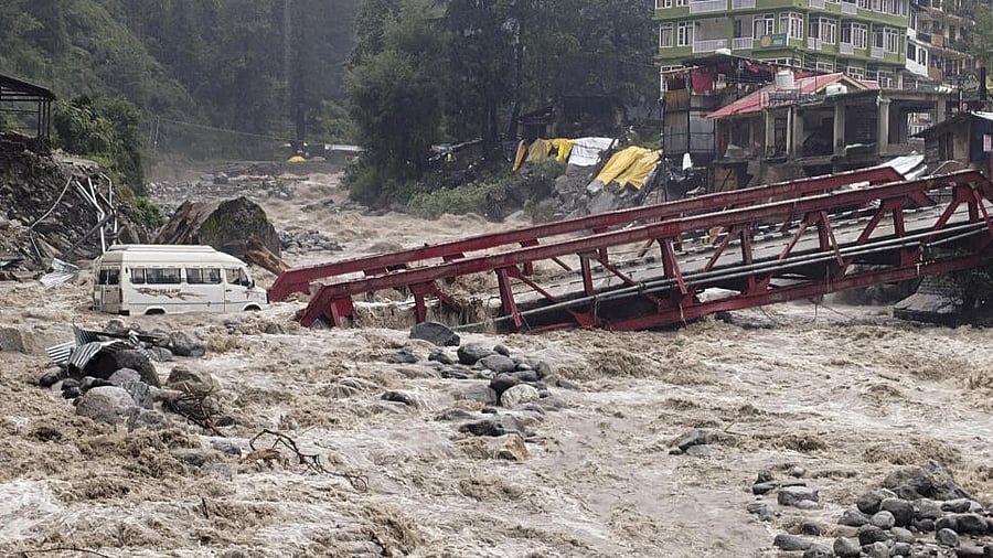 <div class="paragraphs"><p>Around 1,700 people lost their lives in the past five monsoon seasons, the report said.</p></div><div class="paragraphs"><p><br></p></div>