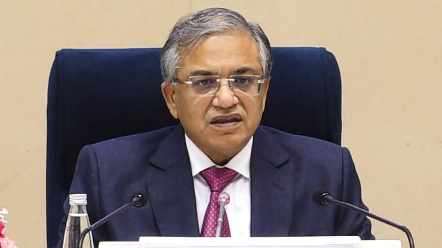 <div class="paragraphs"><p>Chief Election Commissioner Gyanesh Kumar addresses a press conference, in New Delhi, Monday, Oct. 27, 2025. </p></div>