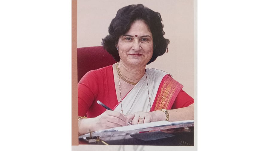 <div class="paragraphs"><p>Meenakshi Atal</p></div>