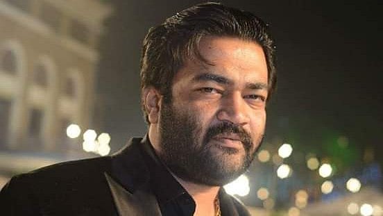 <div class="paragraphs"><p>Danish Merchant alias Danish Chikna</p></div>